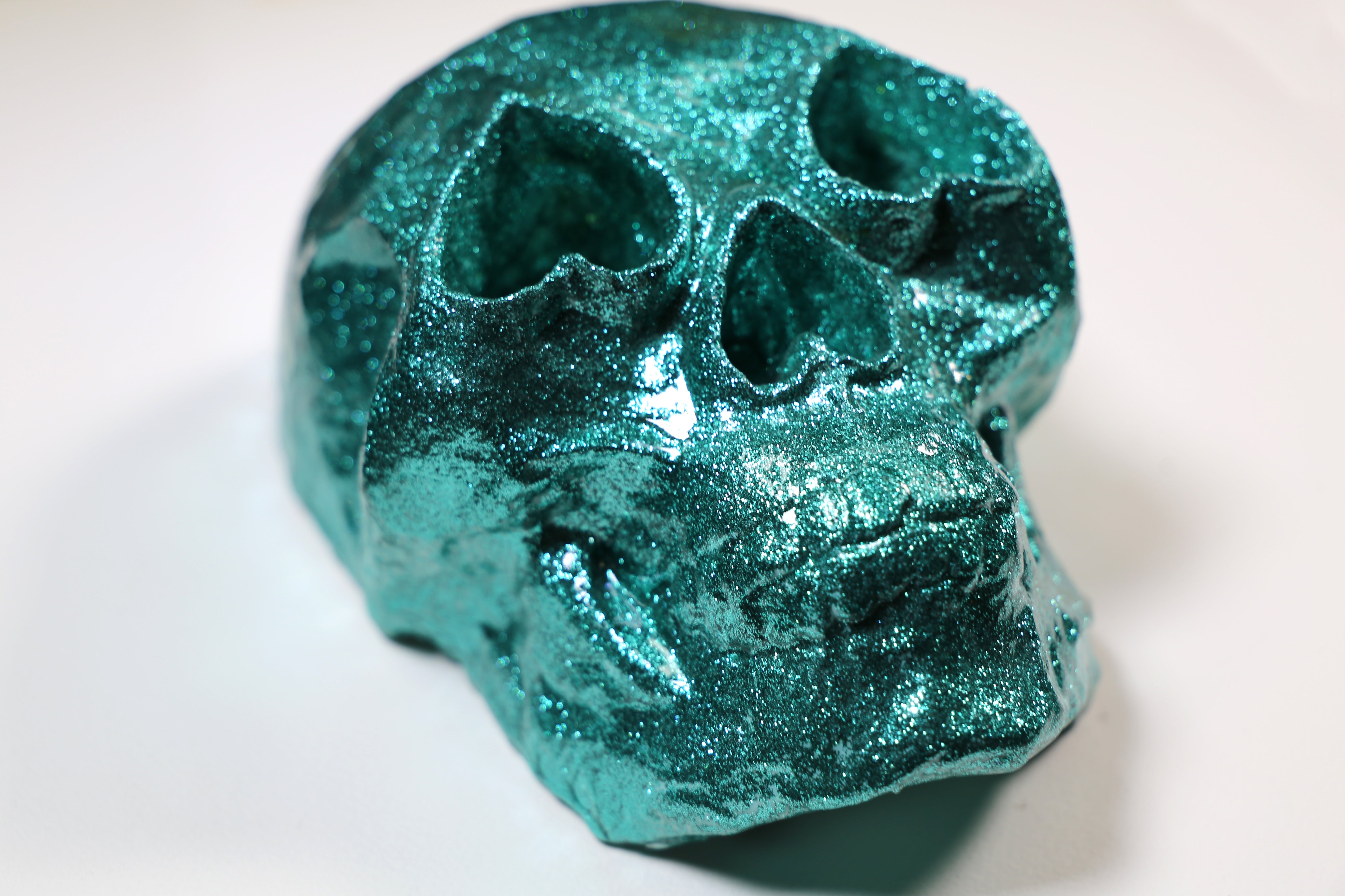 Love Skull Cast lX (2018) (Aqua Sparkle Resin)