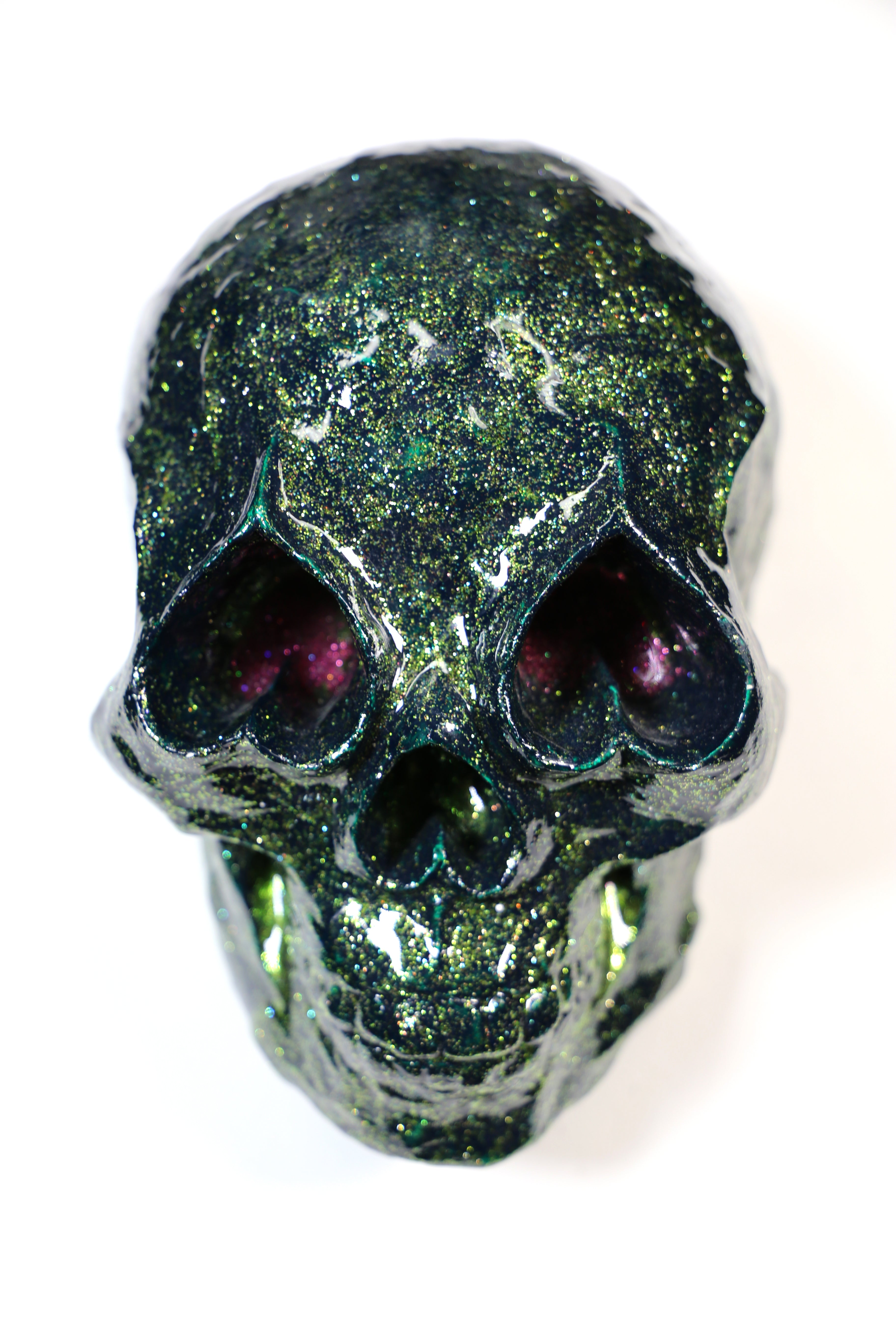 Love Skull Cast V (2018) (Emerald Sparkle Resin)