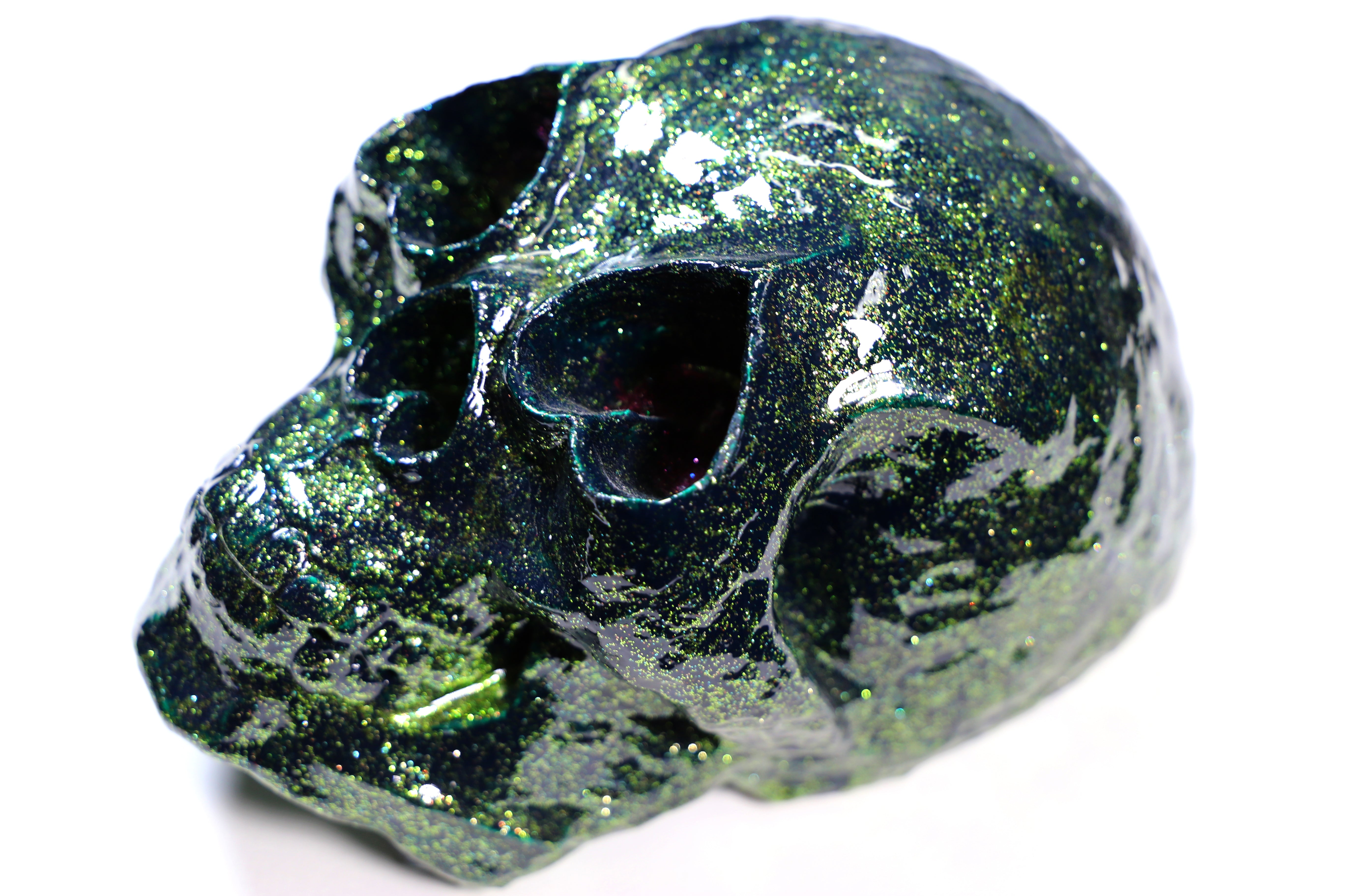 Love Skull Cast V (2018) (Emerald Sparkle Resin)