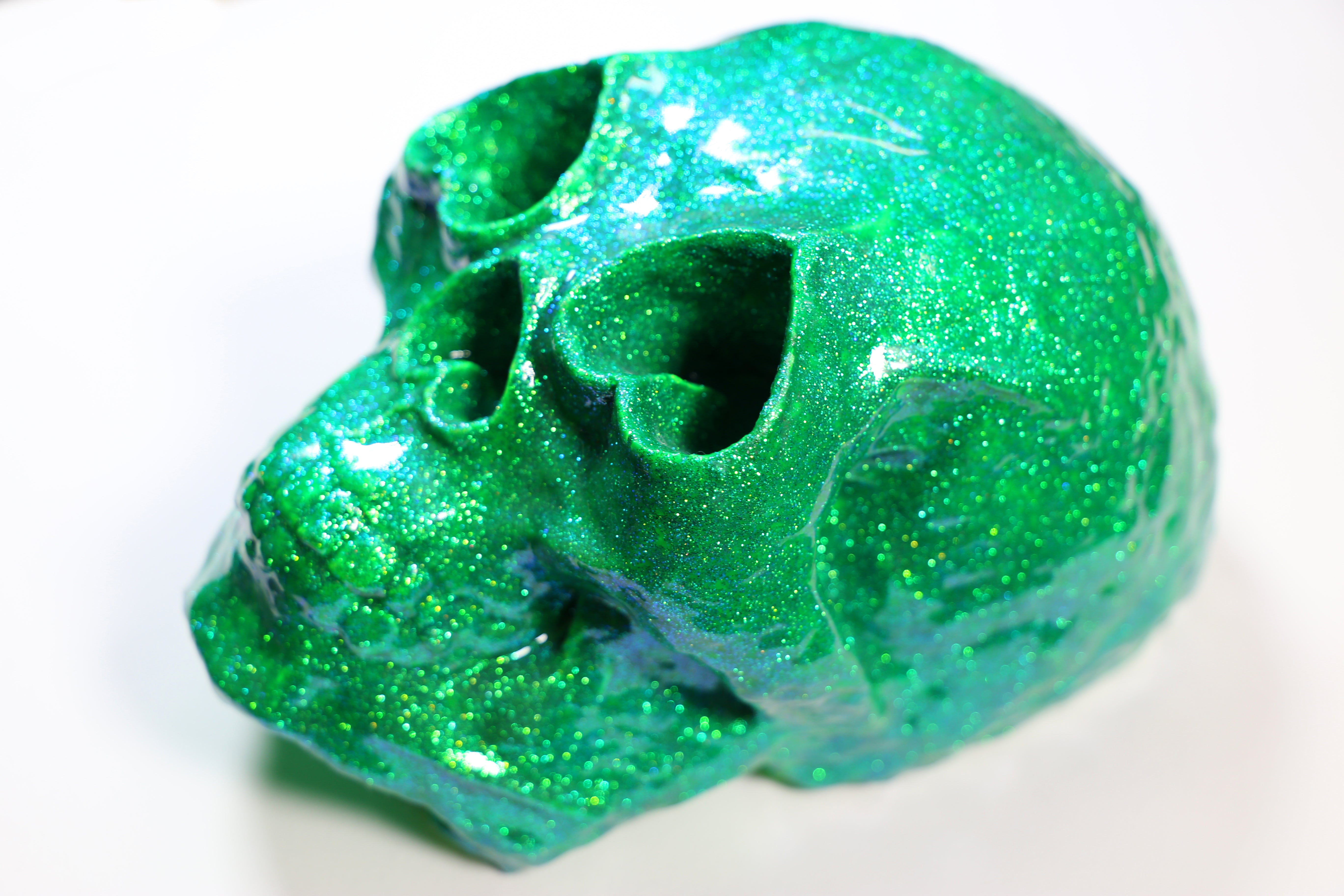 Love Skull Cast lll (2018) (Green Sparkle Resin)