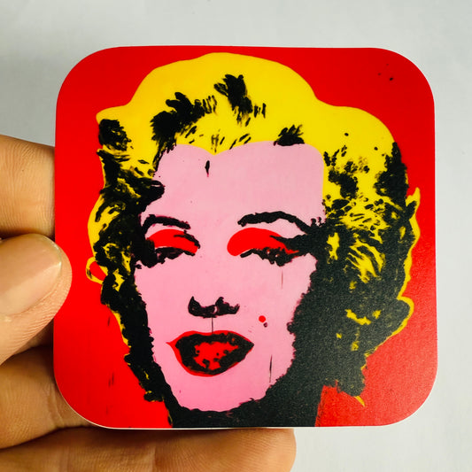 Marylin Penis Painting