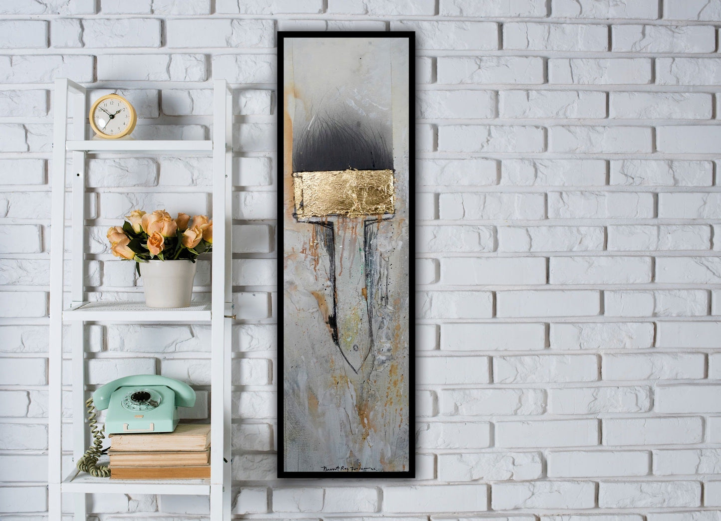 Pubic Brush 05 - 2022