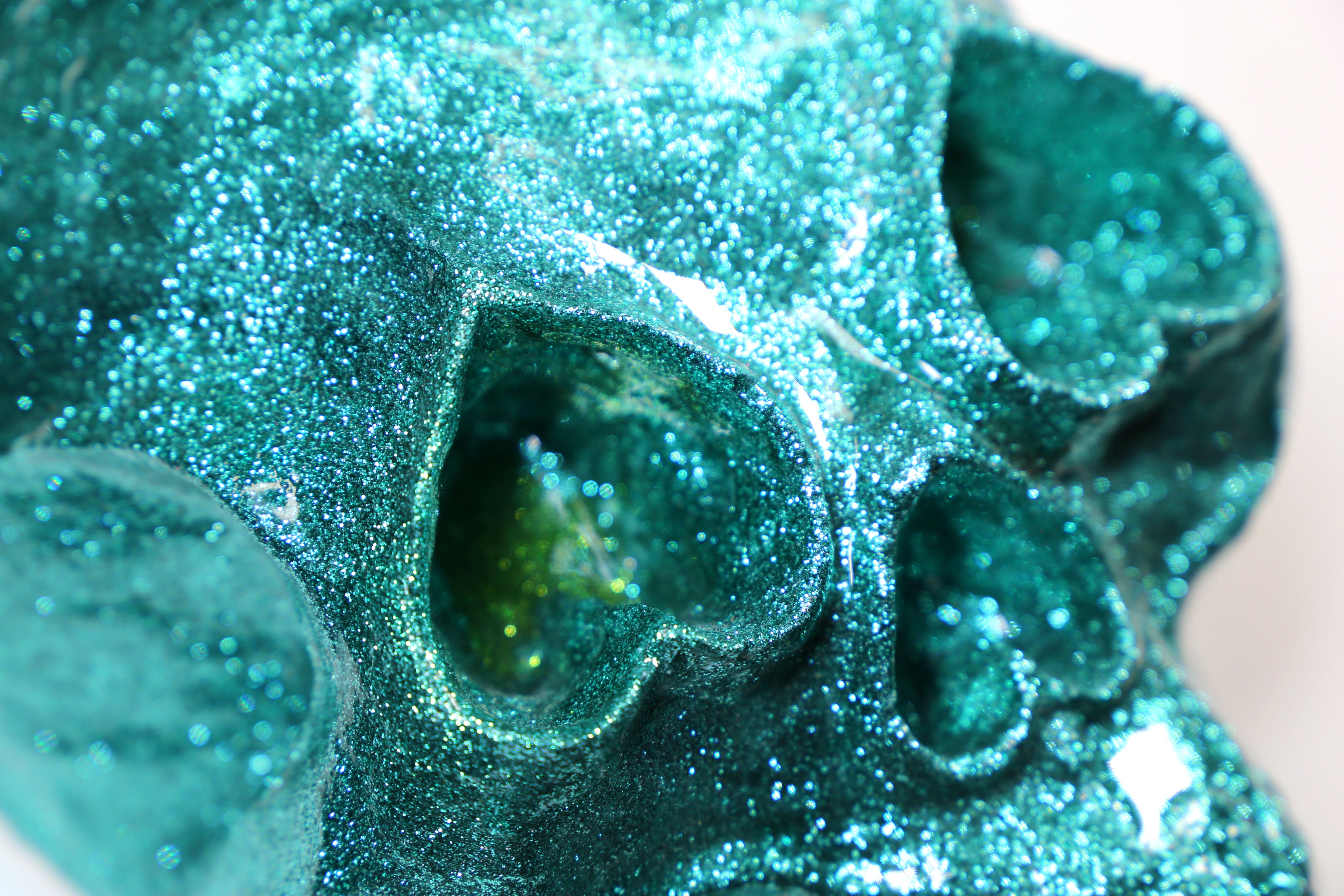 Love Skull Cast lX (2018) (Aqua Sparkle Resin)
